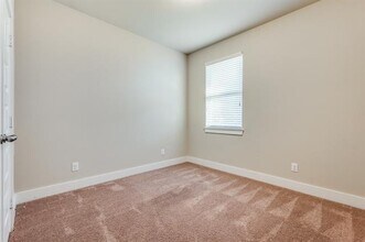 41 Kramer Ln in Sanger, TX - Building Photo - Building Photo