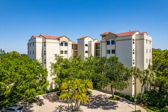 Valencia at Pelican Bay in Naples, FL - Building Photo - Building Photo