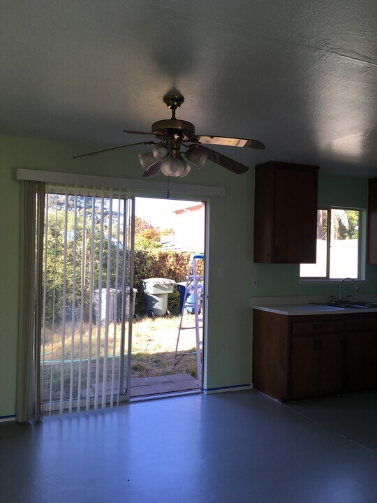 2559 W Ave 134th in San Leandro, CA - Building Photo