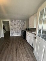 1216 Wafer St in Pasadena, TX - Building Photo