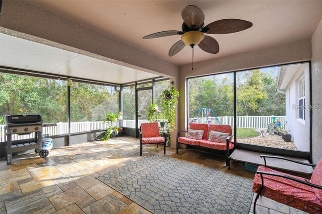 199 Pine St in Homosassa, FL - Building Photo - Building Photo