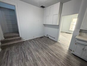 1128 Chandler St in Danville, IL - Building Photo - Building Photo