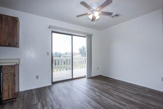 8459 E Leigh Dr in Prescott Valley, AZ - Building Photo - Building Photo