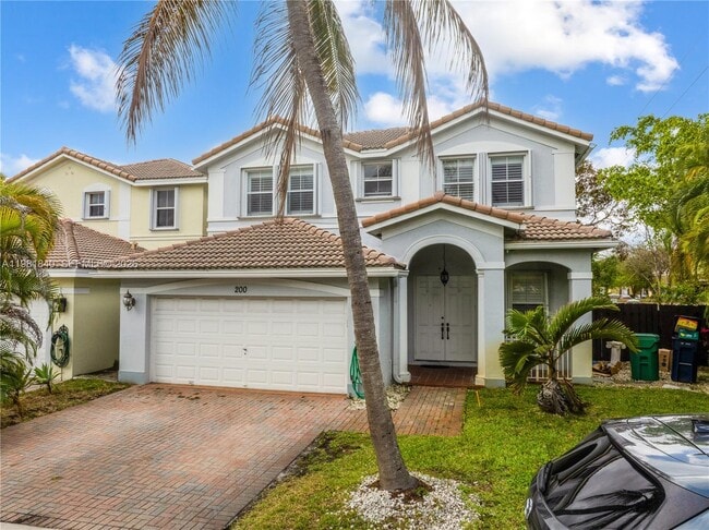 200 SW 87th Path in Miami, FL - Building Photo - Building Photo