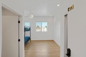 4800-4802 S Slauson Ave in Culver City, CA - Building Photo - Building Photo