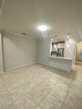 1818 Rodd Field Rd in Corpus Christi, TX - Building Photo - Building Photo