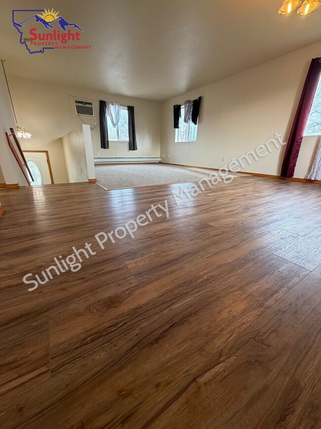 501 Woodland Ave in Laurel, MT - Building Photo - Building Photo