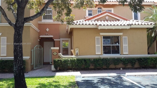 8510 NW 138th Terrace