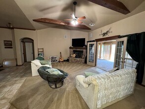4916 Fawn Run Dr in Yukon, OK - Building Photo - Building Photo