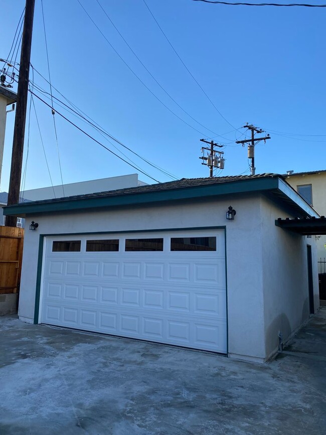 1209 N Monterey St in Alhambra, CA - Building Photo - Building Photo