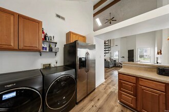 5928 Crossfield Dr in Evansville, IN - Building Photo - Building Photo