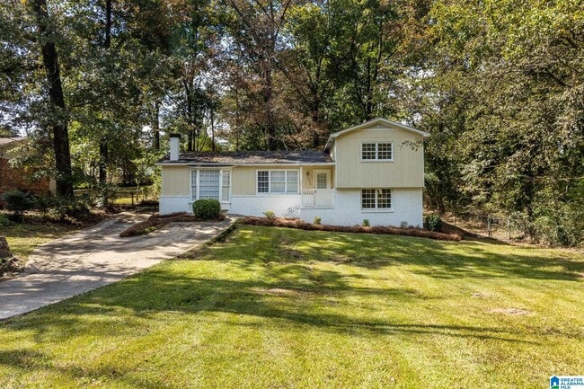 2344 3rd Way NE