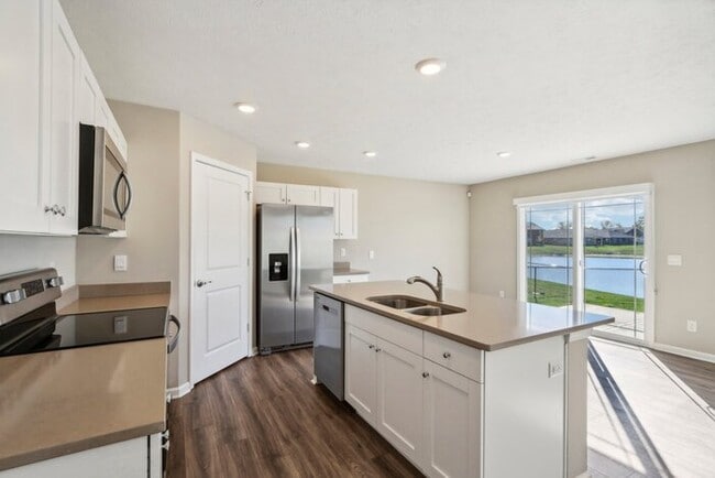 property at 722 Marsh Aster Dr