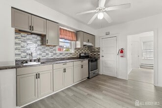 23 Leick Ave in Carteret, NJ - Building Photo - Building Photo