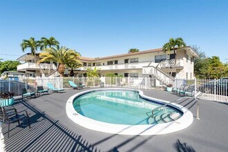 901 NE 16th Ave in Fort Lauderdale, FL - Building Photo - Building Photo