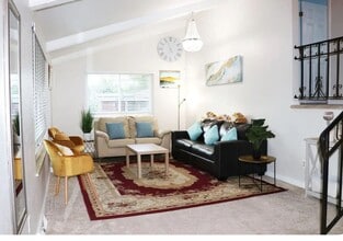 8786 E Girard Ave in Denver, CO - Building Photo - Building Photo