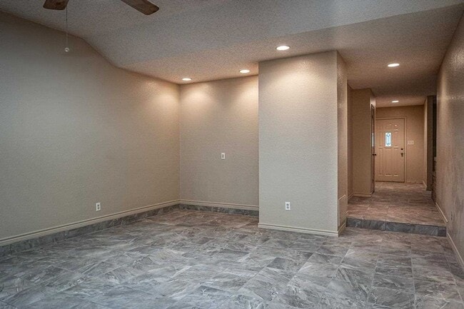 238 Tomahawk Trail in Del Rio, TX - Building Photo - Building Photo