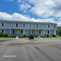 297 Hemlock Subdivision Rd, Unit #1 in Williamsburg, KY - Building Photo