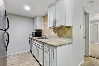 7182 Hickory St in Frisco, TX - Building Photo - Building Photo