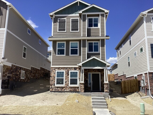 property at 26153 E Calhoun Pl