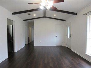 210 Meredith St in Enterprise, AL - Building Photo - Building Photo