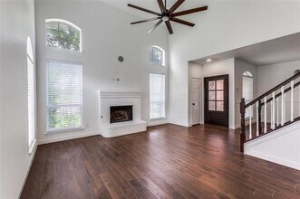1817 Oak Bend Ln in Garland, TX - Building Photo - Building Photo