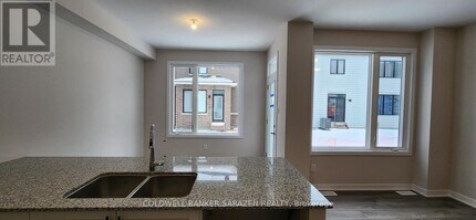 408 Les Emmerson Dr in Ottawa, ON - Building Photo - Building Photo