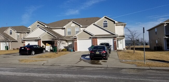 property at 814 SW Peach Tree Ln