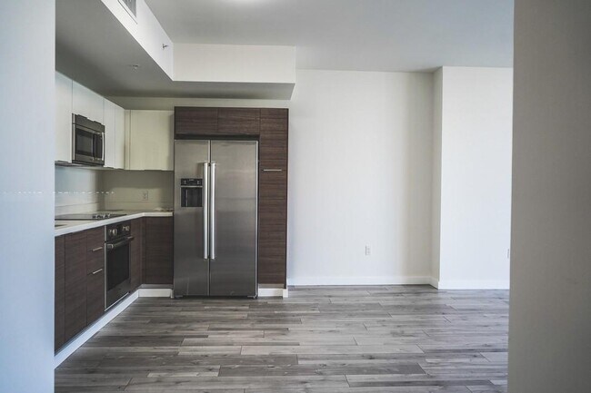 1010 SW 2nd Ave, Unit 1007 in Miami, FL - Foto de edificio - Building Photo