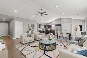 332 Pageant Dr in Richmond, KY - Building Photo - Building Photo