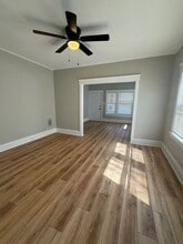 1462 E 175th St in Cleveland, OH - Building Photo - Building Photo