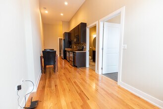 3140 S Indiana Ave in Chicago, IL - Building Photo - Building Photo