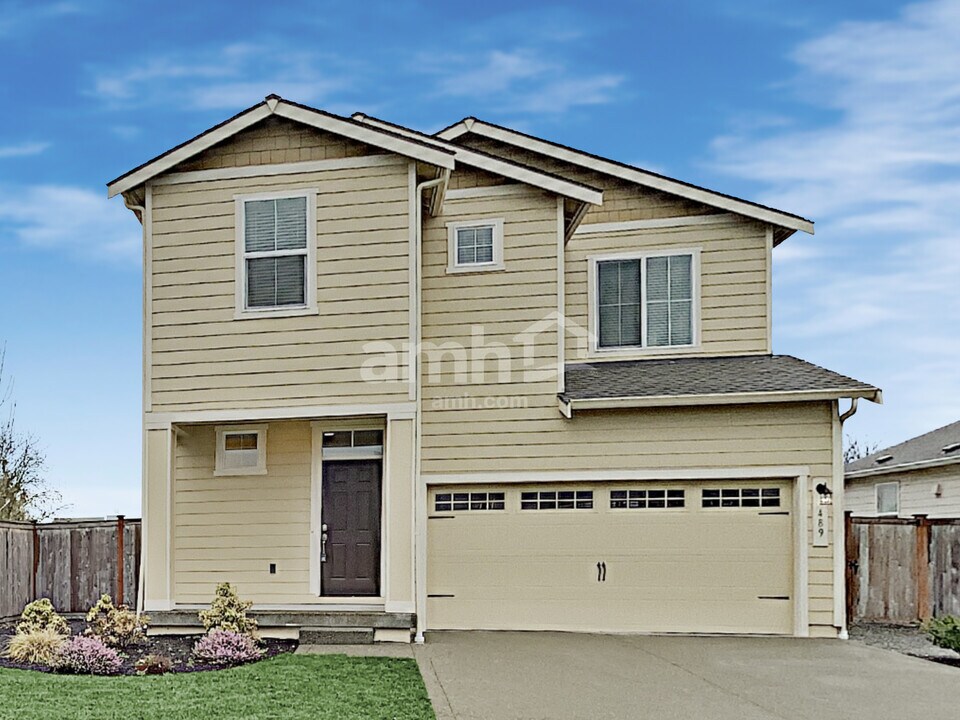 489 McKinley St in Enumclaw, WA - Building Photo