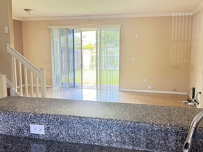 9084 SW 153rd Ct in Miami, FL - Foto de edificio - Building Photo