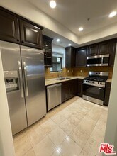 12104 Hoffman St in Los Angeles, CA - Building Photo - Building Photo