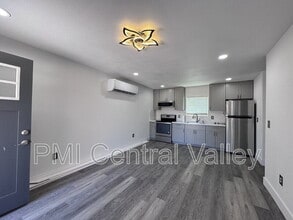 5034 John Wayne Dr in Ceres, CA - Building Photo - Building Photo