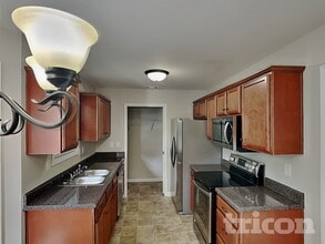 94 Jackson Farms Dr in Rockmart, GA - Building Photo - Building Photo