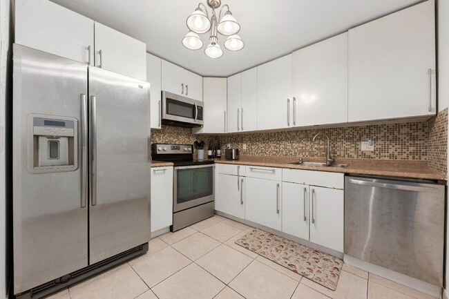 622 NW 13th St