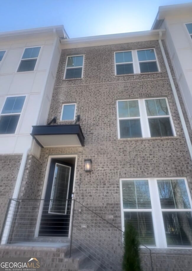 property at 2567 Astaire Ct NW