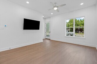 3127 Cockrell Ave in Fort Worth, TX - Building Photo - Building Photo
