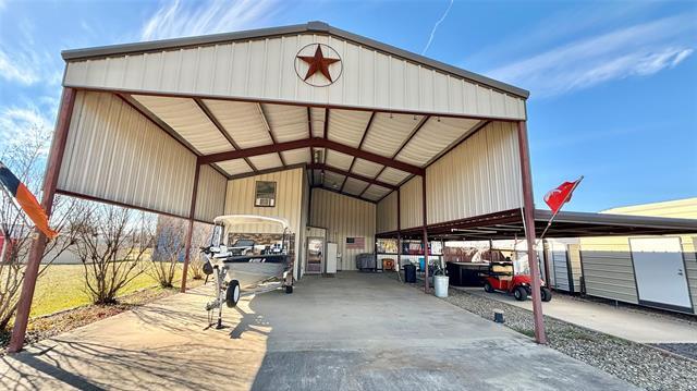 179 Wichita in Quitman, TX - Foto de edificio