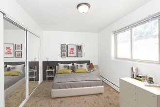 729 SE 8th Ave-Unit -1 in Minneapolis, MN - Building Photo - Building Photo