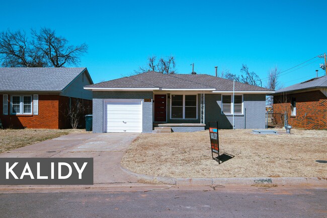 property at 2905 SW 39th Terrace