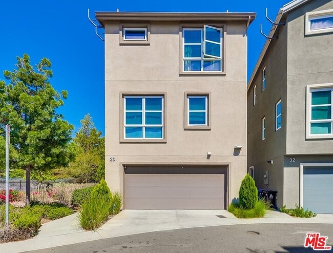 property at 2700 E Chaucer St