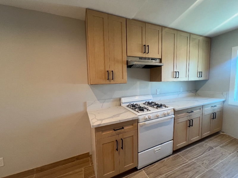 7237 Variel Ave in Los Angeles, CA - Building Photo