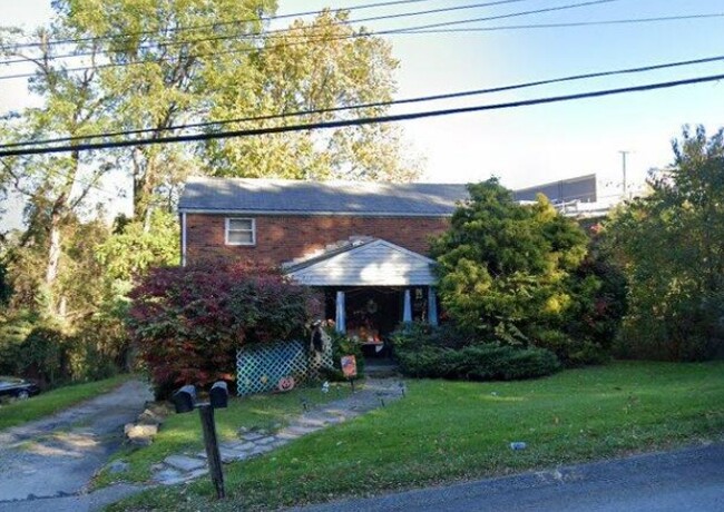 214 Duff Rd in Monroeville, PA - Building Photo - Building Photo