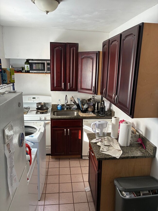 3423 Ward St in Pittsburgh, PA - Building Photo - Building Photo