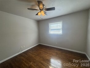 333 Laurel St in Hudson, NC - Building Photo - Building Photo