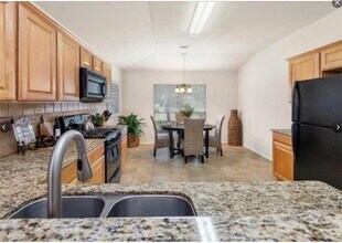 912 Whitewing Ln in College Station, TX - Building Photo - Building Photo