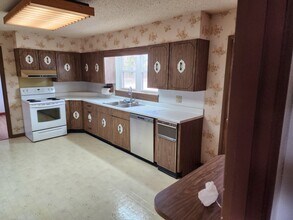 6911 Hickory View Ln in Chattanooga, TN - Building Photo - Building Photo